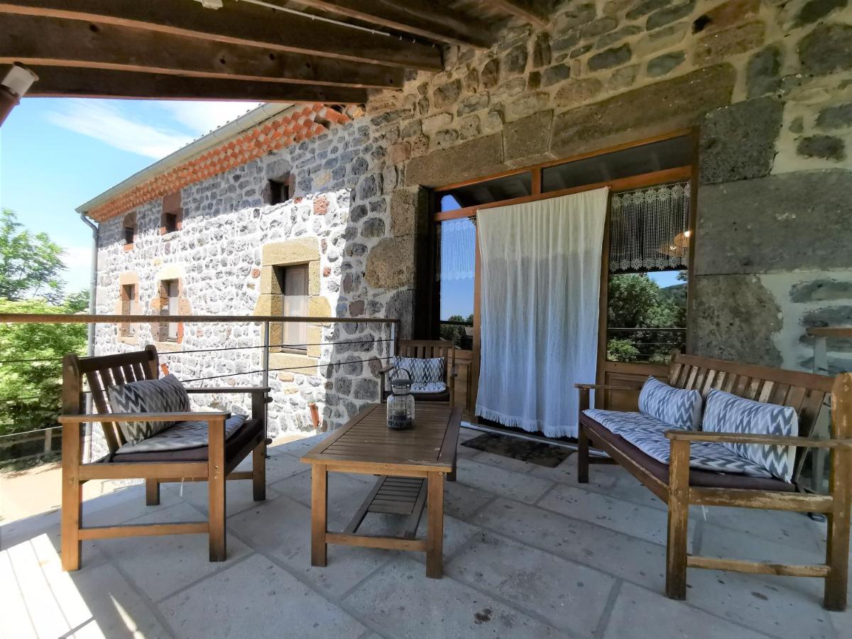 Le clos des pierres rouges Saint-Privat-dʼAllier Extérieur photo