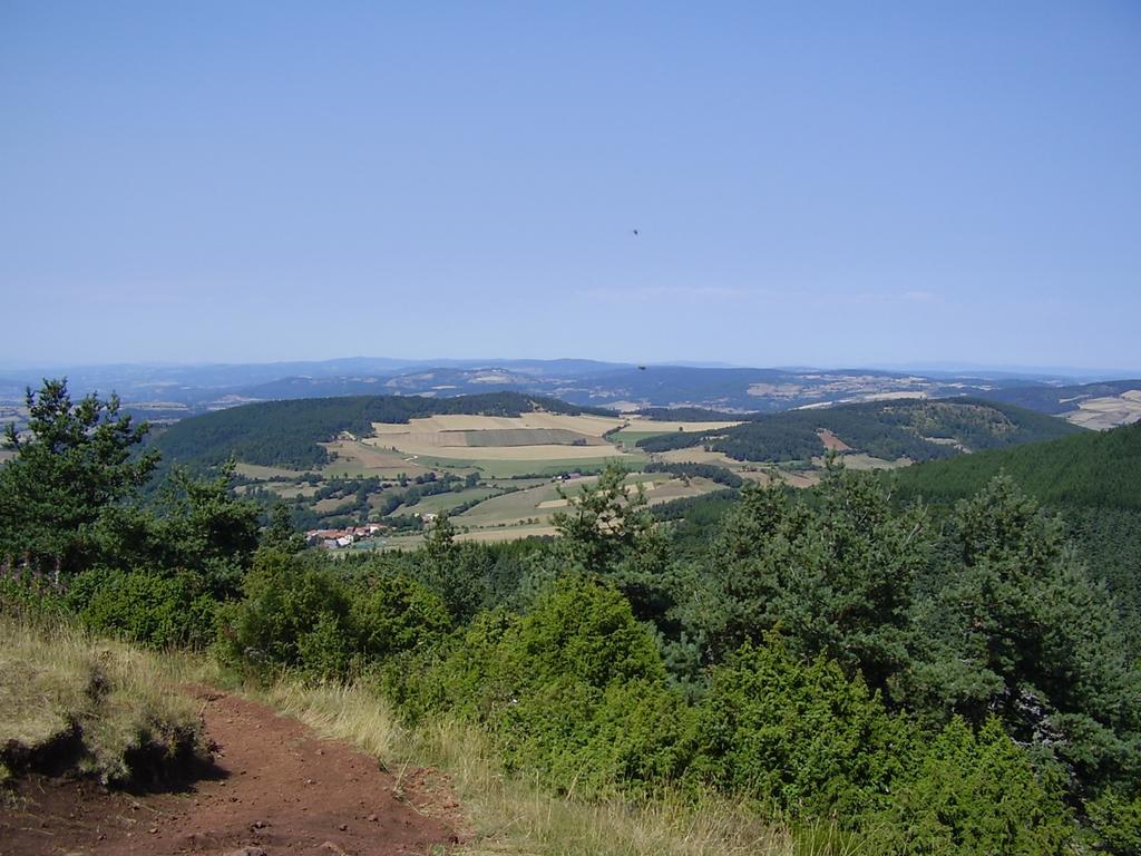 Le clos des pierres rouges Saint-Privat-dʼAllier Extérieur photo