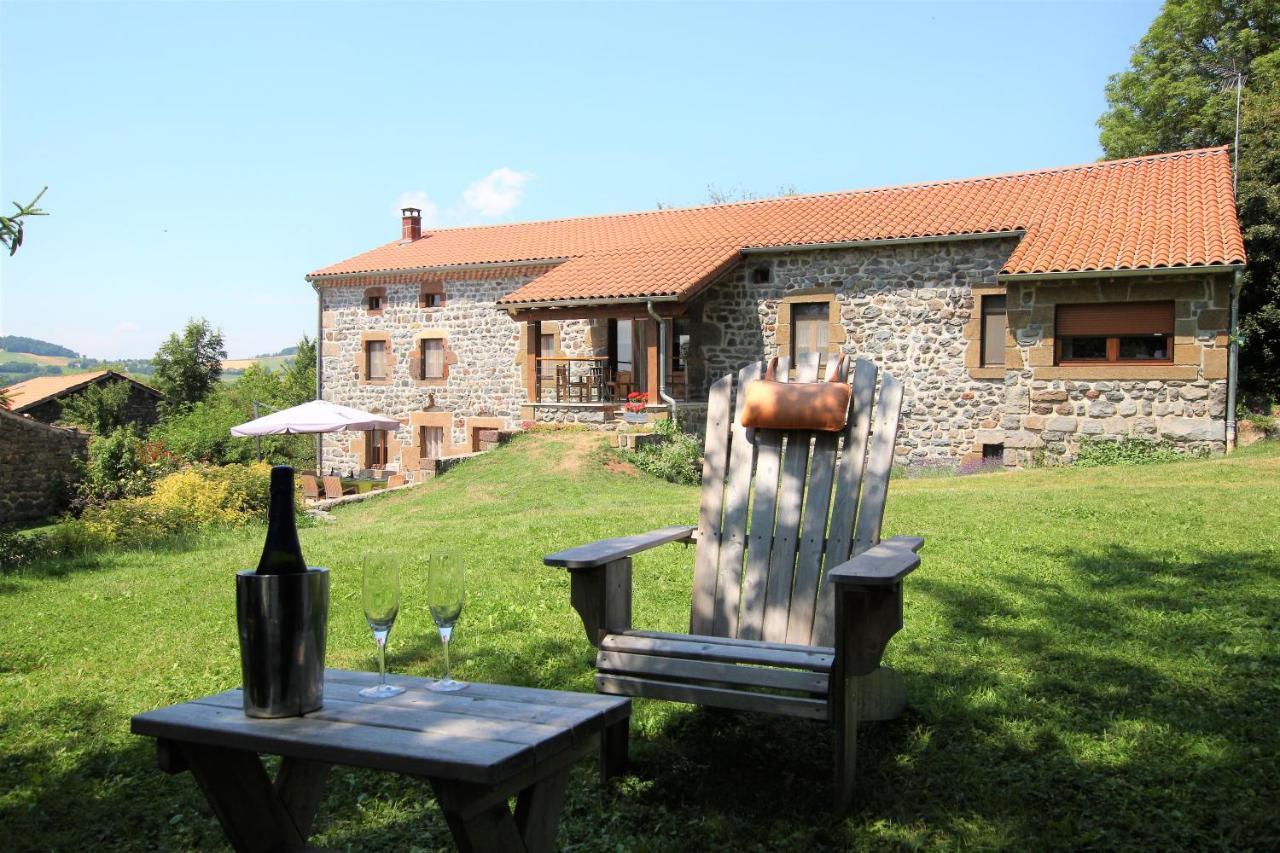 Le clos des pierres rouges Saint-Privat-dʼAllier Extérieur photo